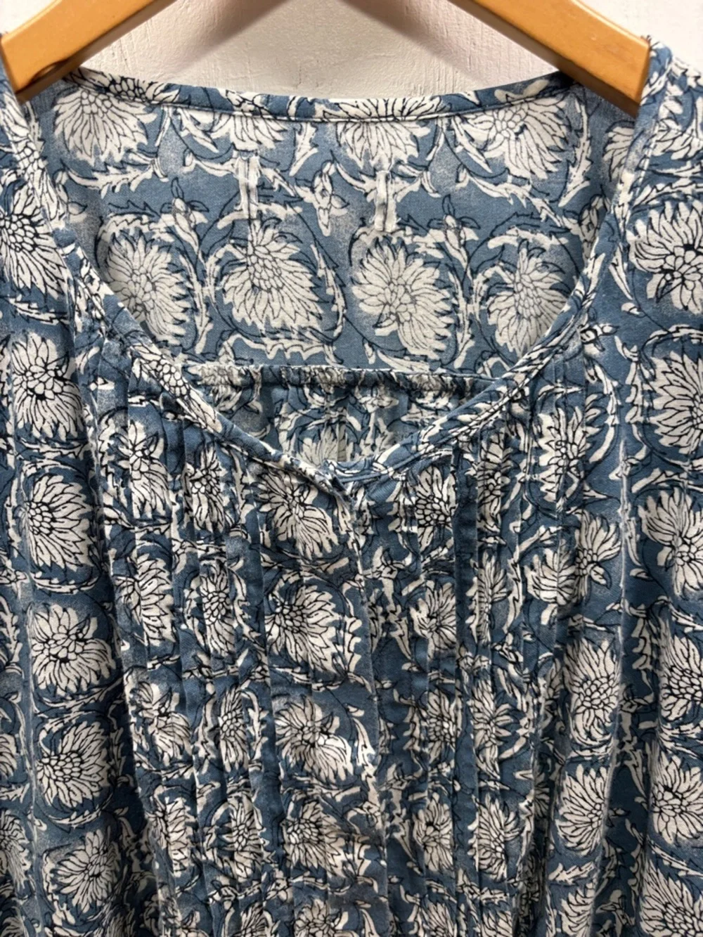 Boutique Peasant Style Boho Blue Floral Print Long-Sleeve Relaxed Fit Top XL - Picture 5 of 6